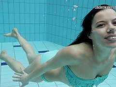 FreeKiloPorn presents: Gazel podvodkova underwater naked beauty