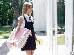 FreeKiloPorn presents: Young girls selling cookies