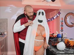 FreeKiloPorn presents: Hardcore ffm threesome with stunning emma hix & lasirena69