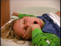FreeKiloPorn presents: Ich bin jung - und brauche das geld nr.14 (full movie)