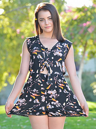 FreeKiloPorn presents: Svelte american dark-haired teen Kylie Quinn in shorts toys her twat outdoor